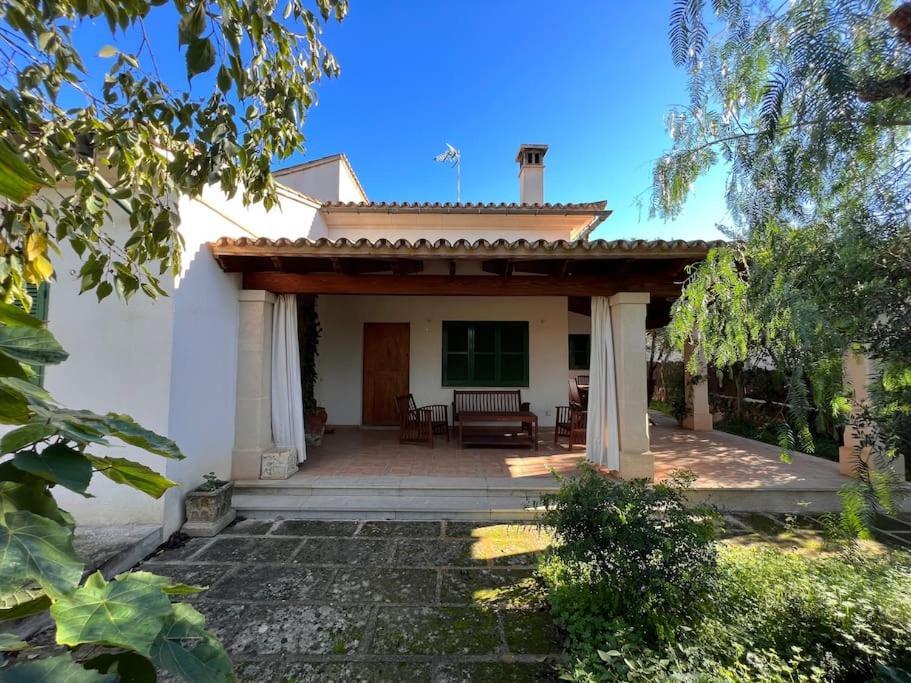 Chalet Con Piscina Sa Rapita Villa Bagian luar foto